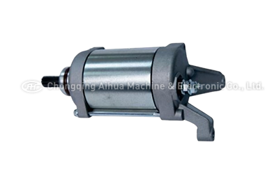 QJMOTOR (BENELLI) 2V81MT